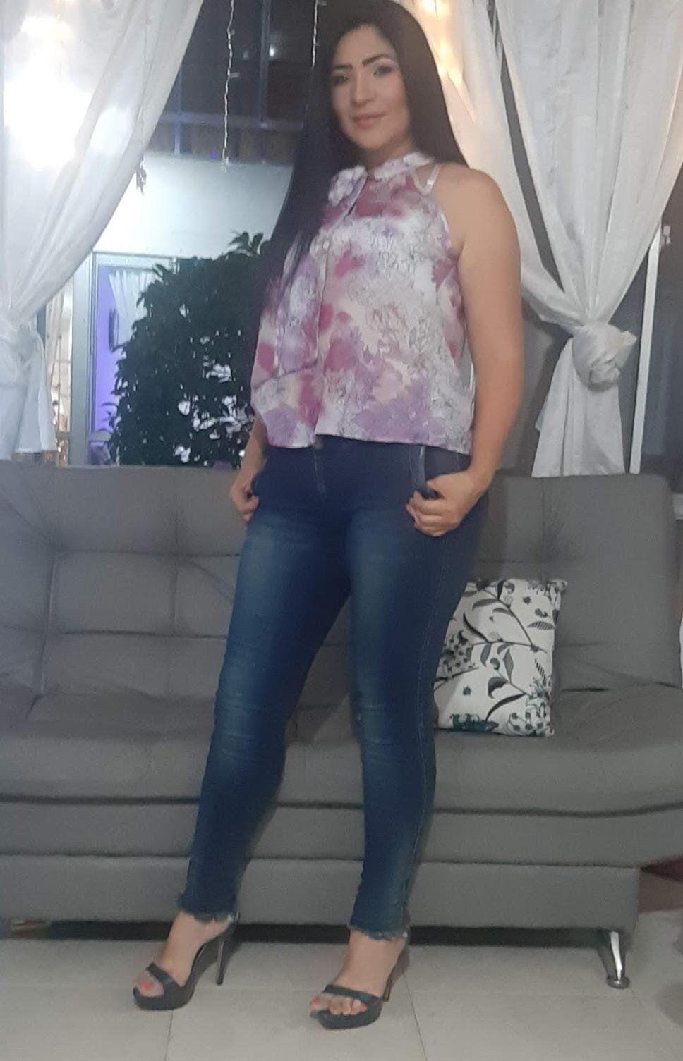 Alexa_silver987