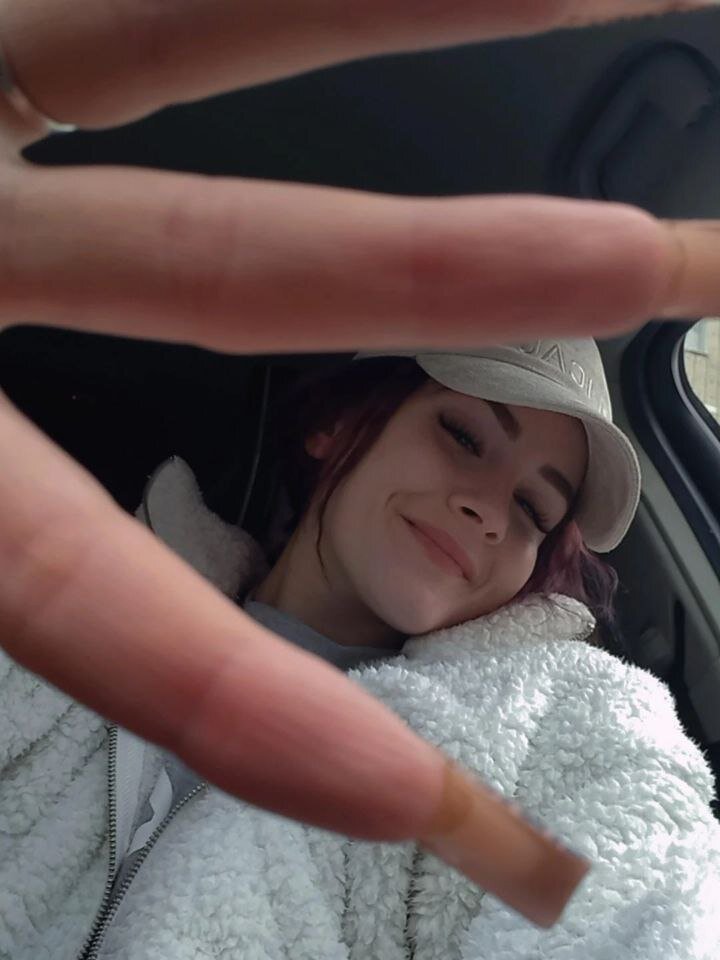 Bella_Mur_ 🖤 free naked chat
