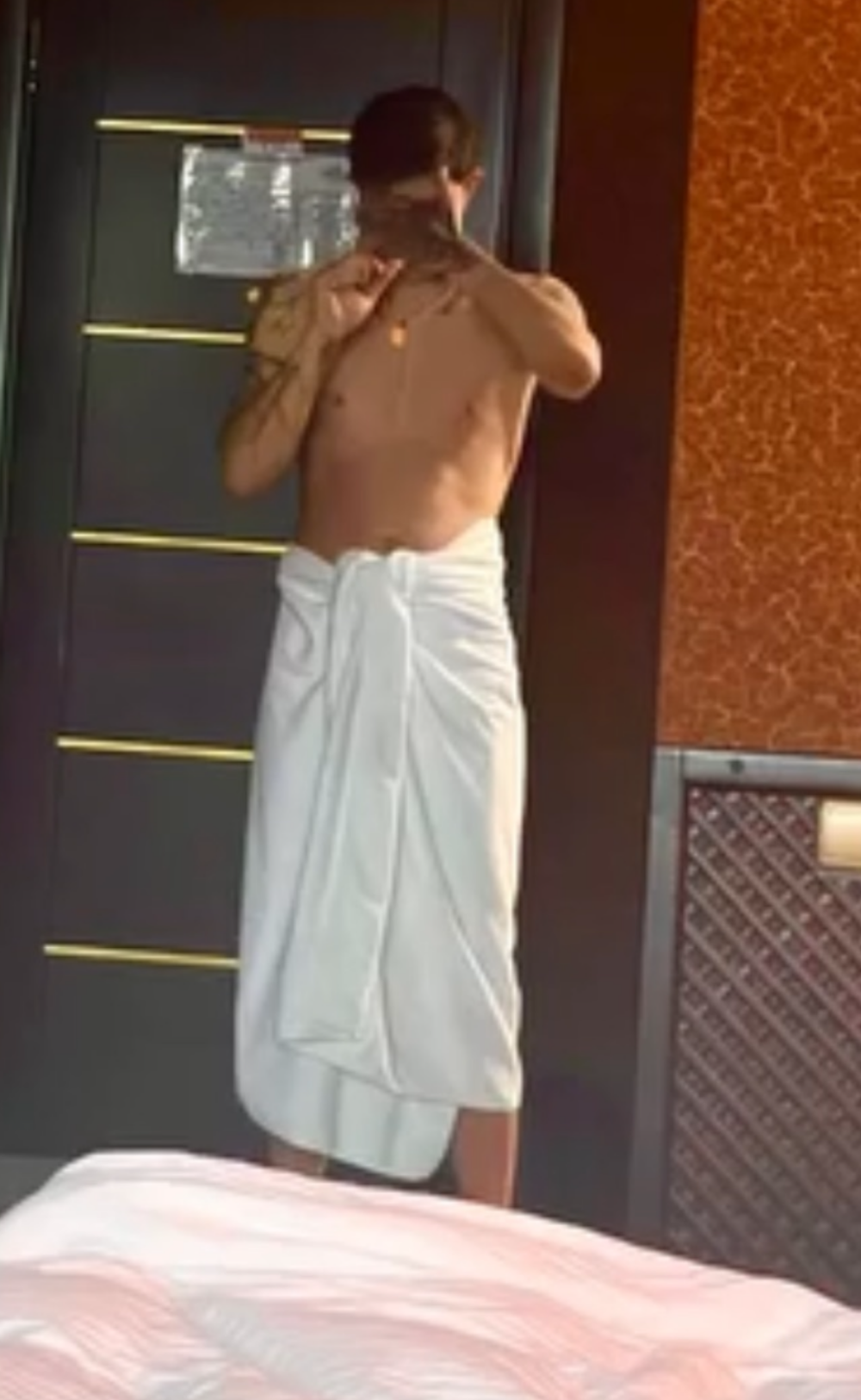 Jason_offizell's Offline XXX Chat