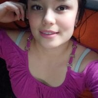 sisi_2514's Offline Chat Room