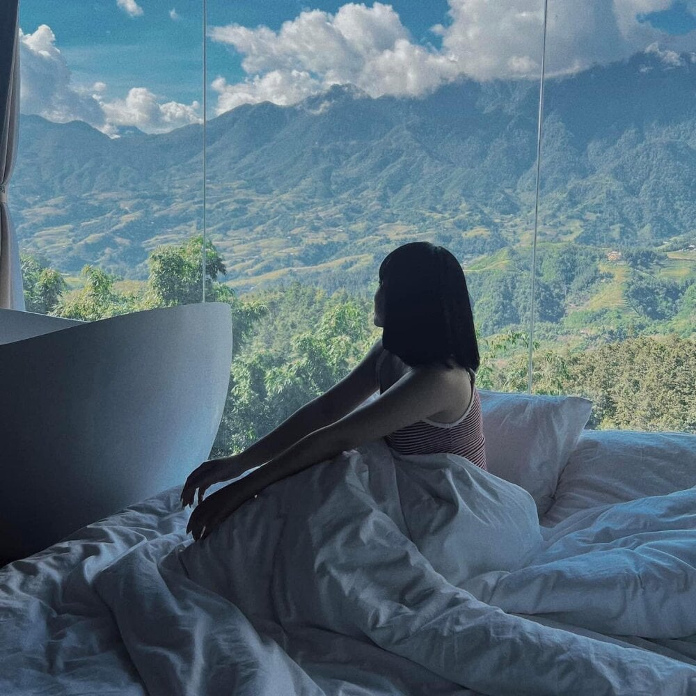 mega-camsex.net rumchin_22 livesex profile in over-the-hills-and-far-away cams