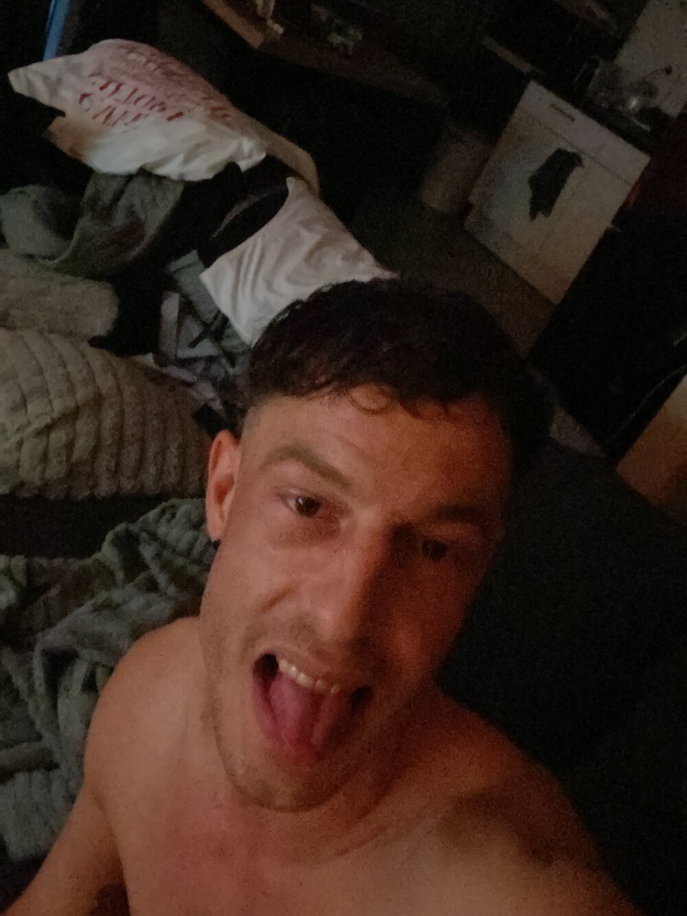 rick1908geil from stripchat