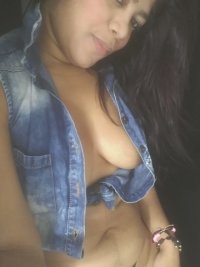 stefi_martinez's Offline XXX Chat
