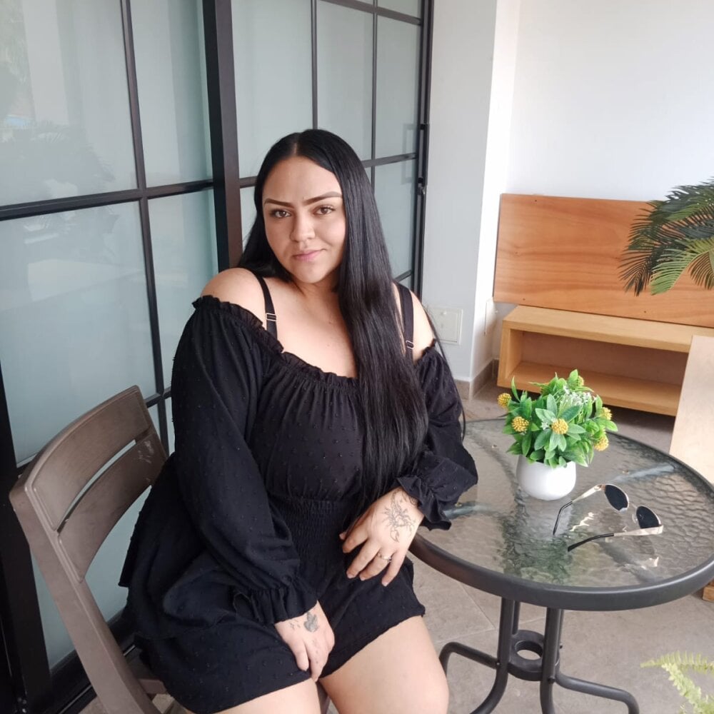 sexcam3d.net tianadiosa2 livesex profile in la cams