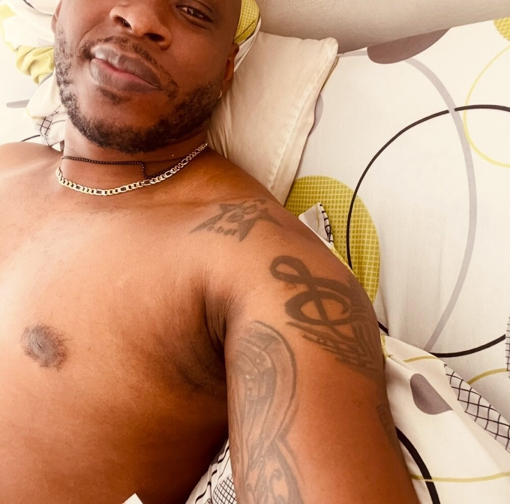 Elnegrosabrosoxx Obrolan XXX Offline