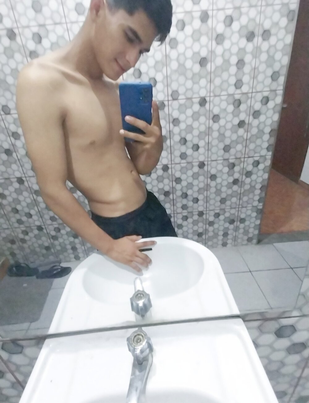 Je73ijdi5iw profile