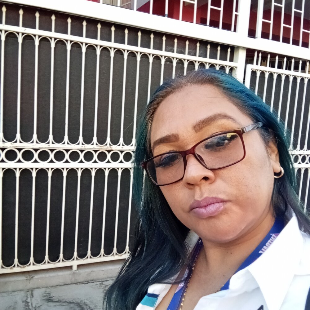 free6cams.com tania22 livesex profile in mature-latin cams