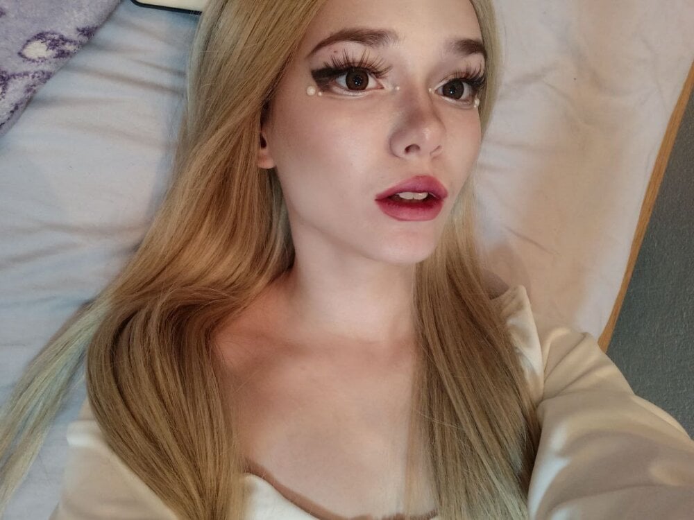 triangle_of_passion from stripchat