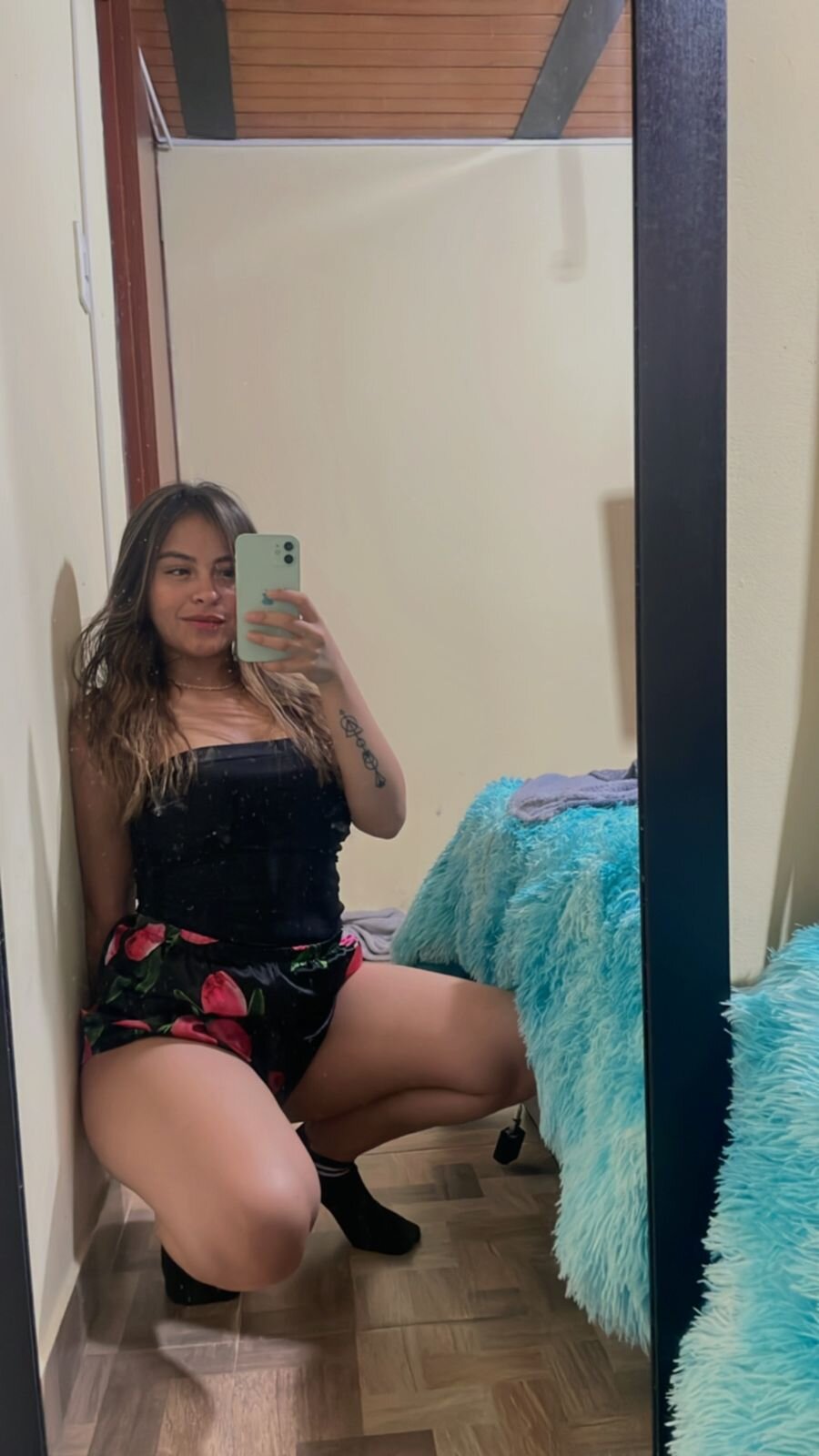 20_Scarlett_Rose_