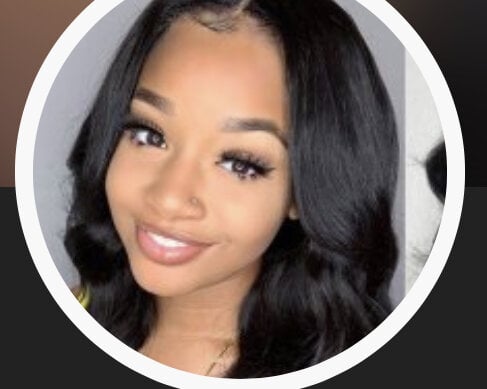 Live sex webcam photo for DiamondLove22 #289833011