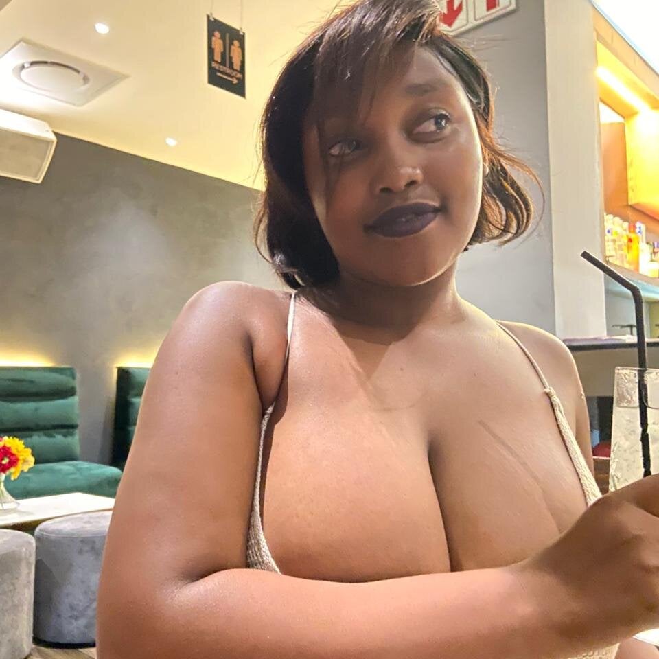 Fridaae profile