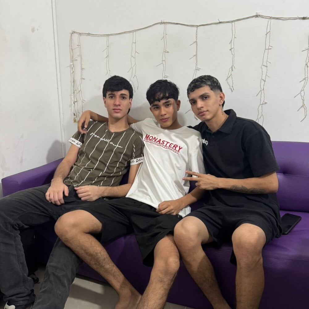 sebas_hotxxx18 profile