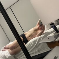aussiebrodie's Offline Chat Room