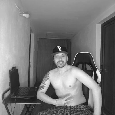 n0vajay Moderately Priced Cam2cam stripchat