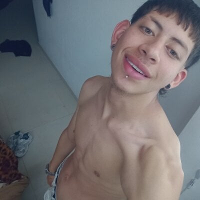 Yefersonsijajaj Male Muscle Webcam Sex
