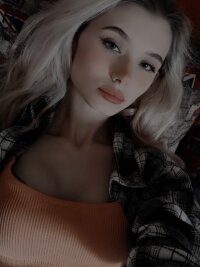 DoreenRenny's Offline Chat Room