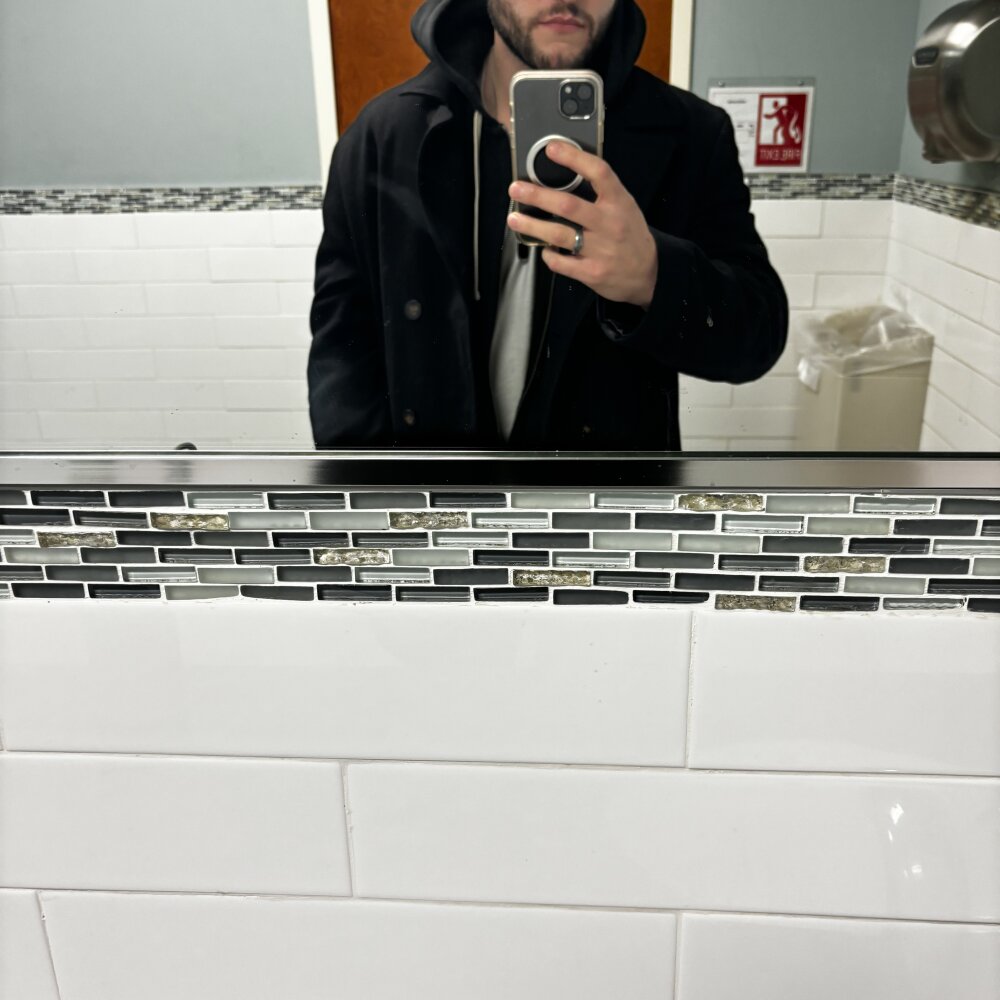 mjg0420's Offline XXX Chat