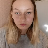 laytafltsmile's webcam live show