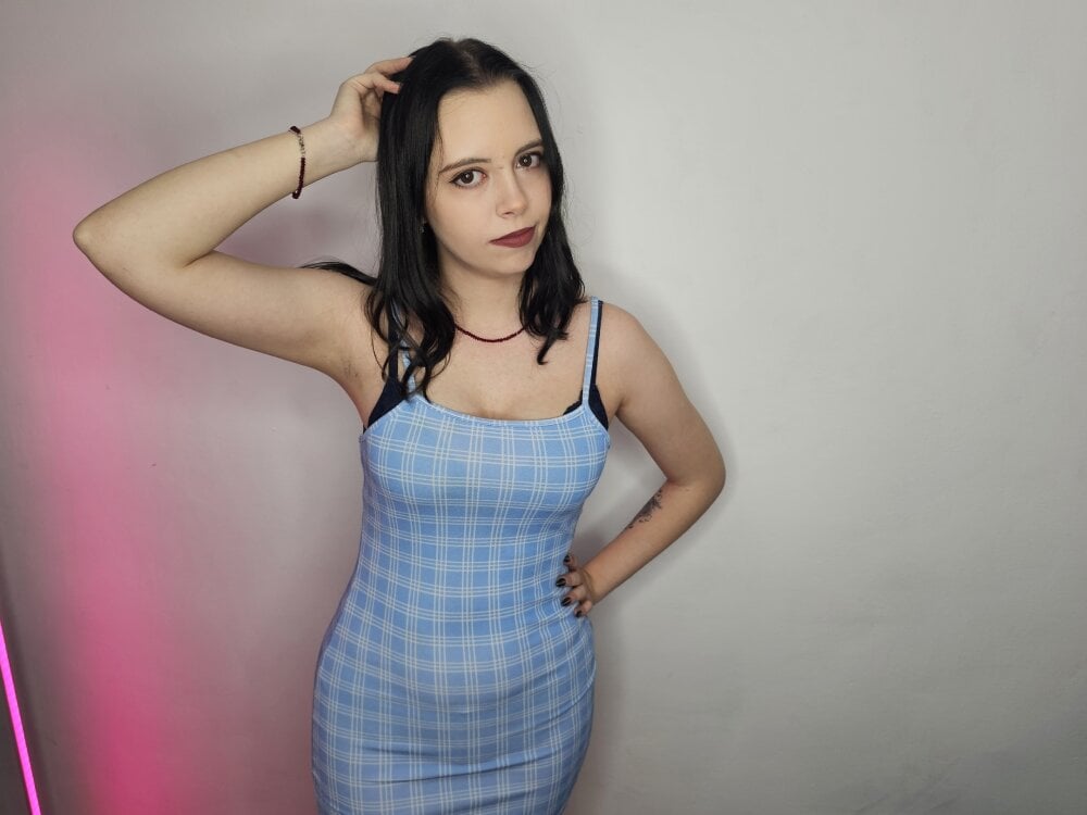 stripchat andreasweets webcam profile pic via free6cams.com