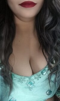Sexy_Riya_Bhabhi's webcam live show