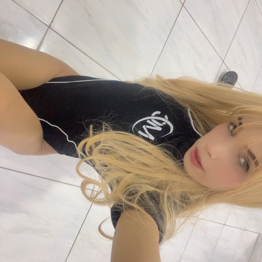 victoriaricci from stripchat
