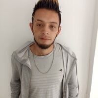 maik_dominator's Offline Chat Room