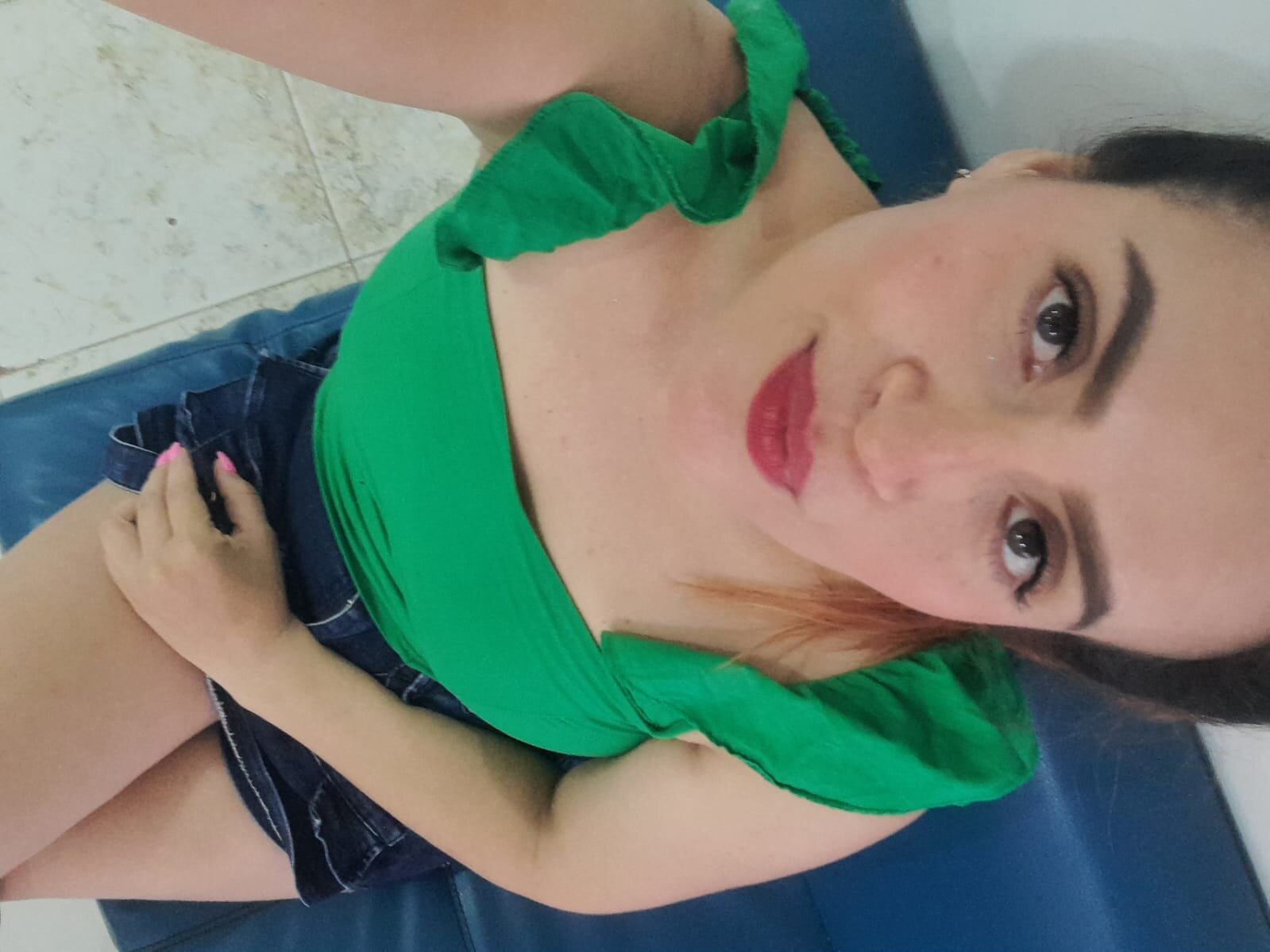 selenna-hot-