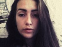 VanessaDi's Offline Chat Room