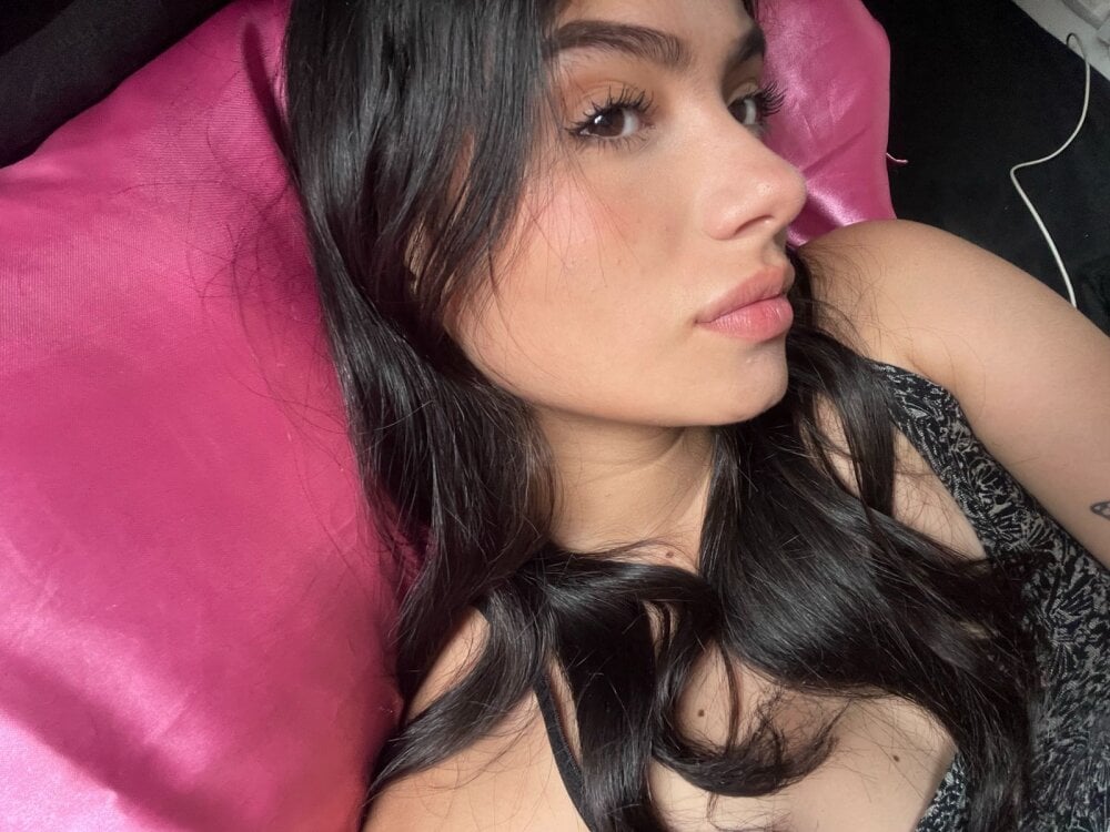 Sofie_collins profile