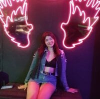 Hot-very-hot's Offline Chat Room