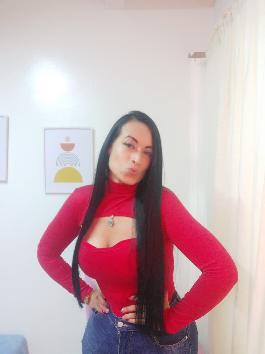 Samantha_Martinelli