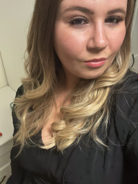 Poppy_34XX's Offline XXX Chat