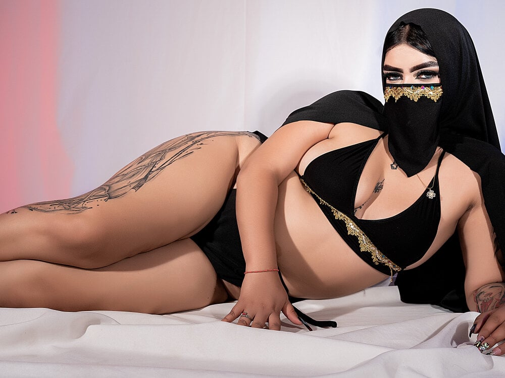 myliveeroticcams.com leyla_ali4 livesex profile in e cams