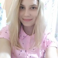 miss_tvister_19's Offline Chat Room