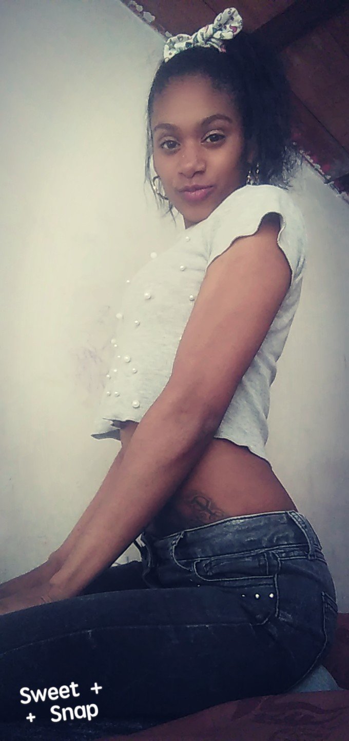 Pamelarouse_