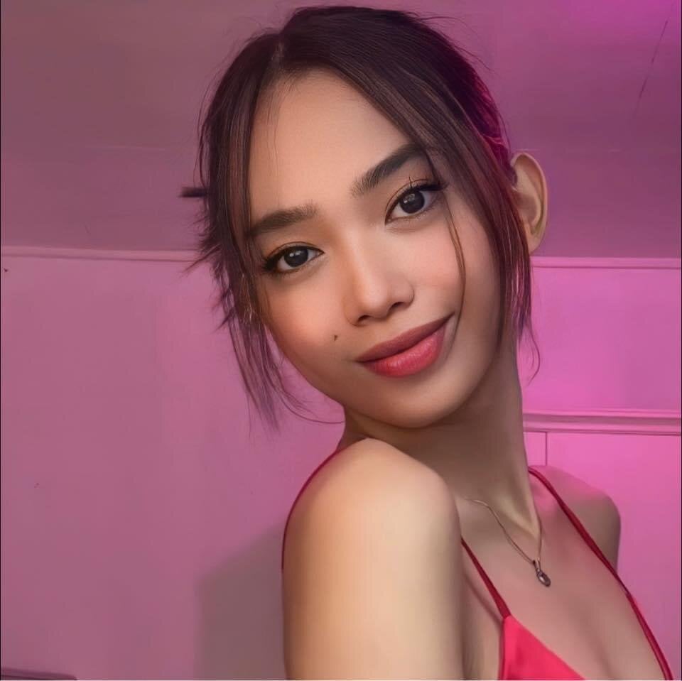 Genesis Castillano