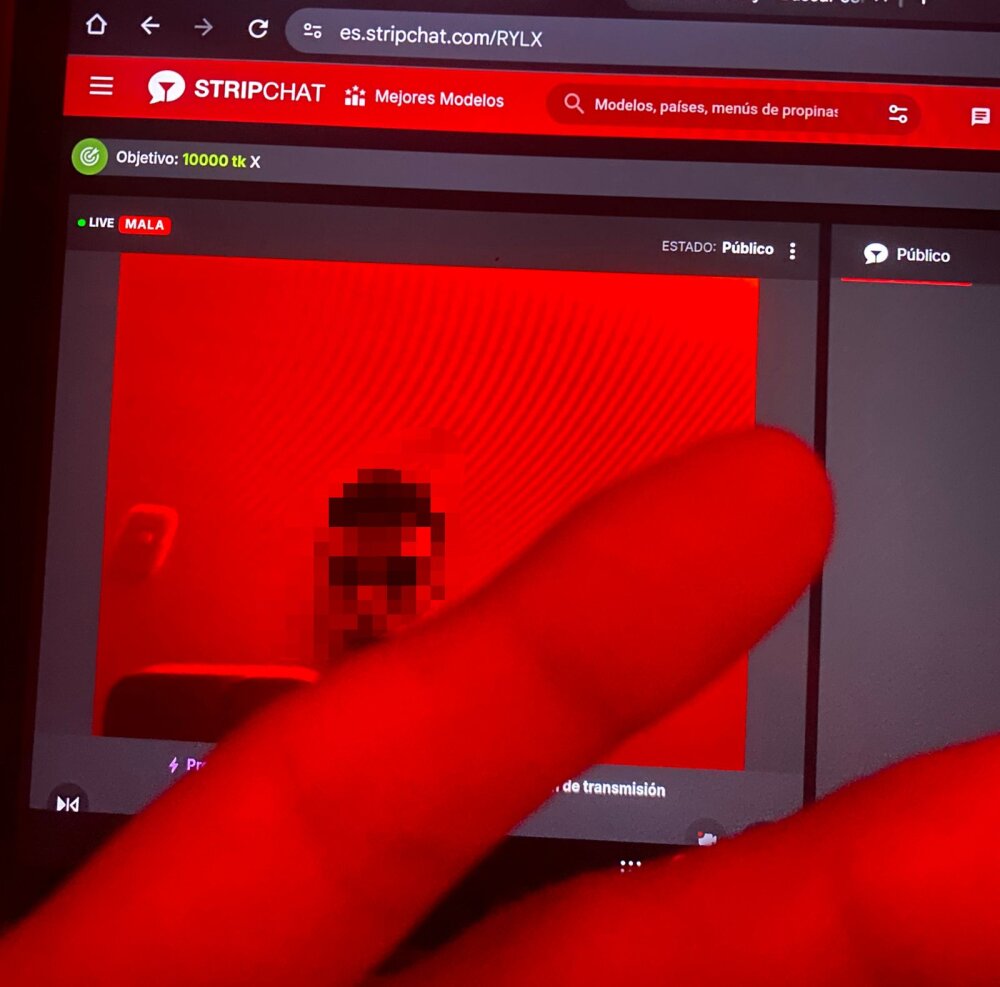 RYLX's Offline XXX Chat