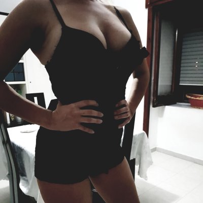 Fammefatale1987 Female Girls Webcam Nude
