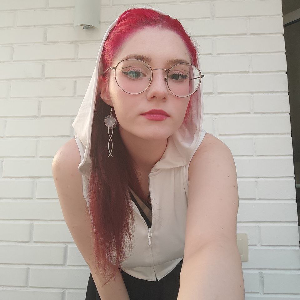 Live sex webcam photo for MoireDewell #288564627
