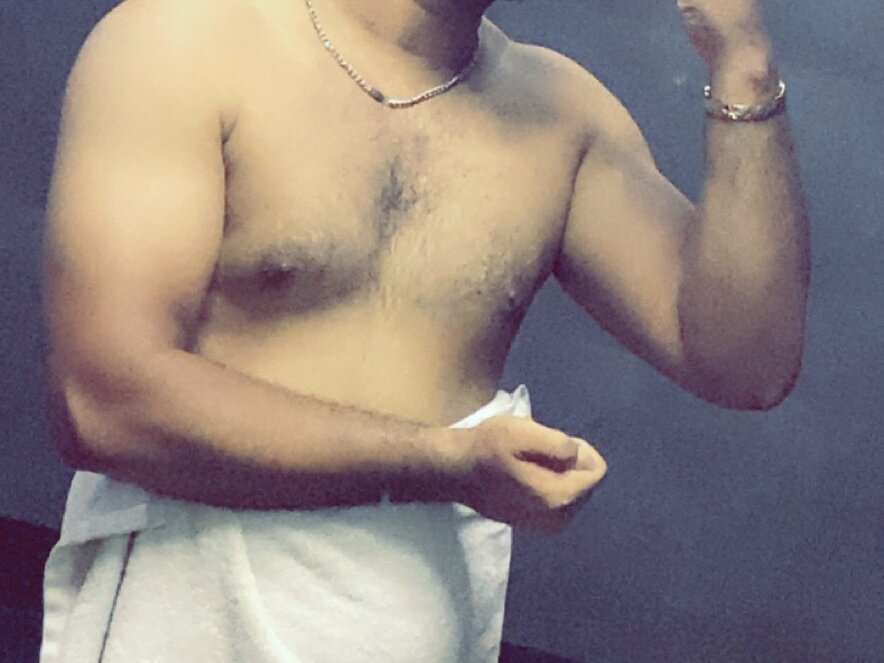 hotyindiaan's Offline XXX Chat