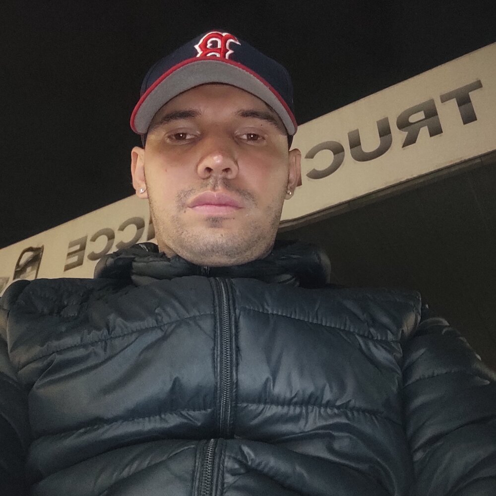 Crisju2020's Offline XXX Chat