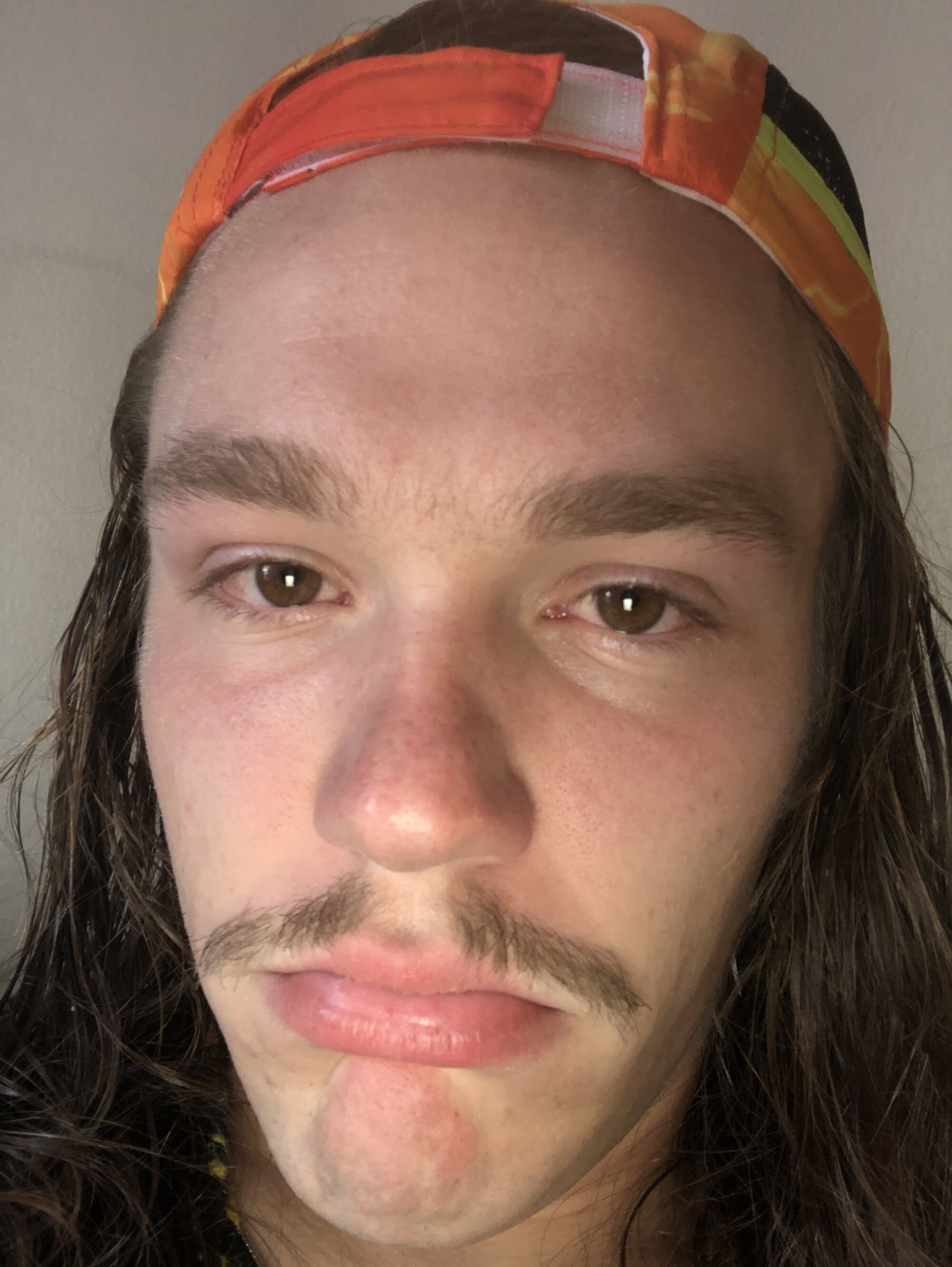 nakedboi_