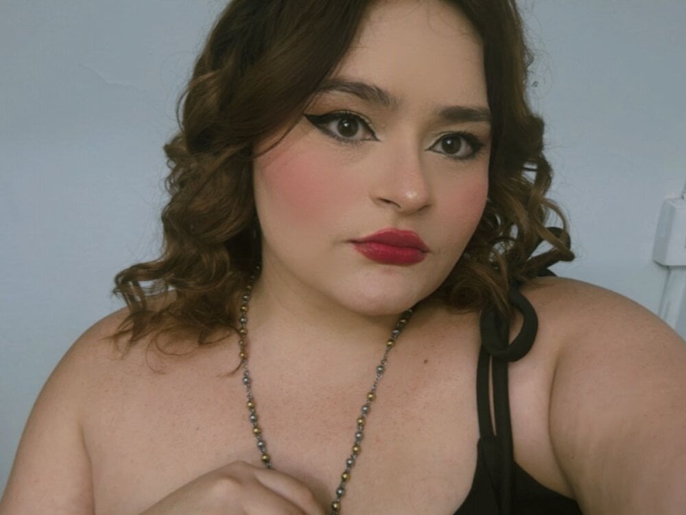 amateursex-livecam.com bbwpaige_ livesex profile in places-where-im-happy cams