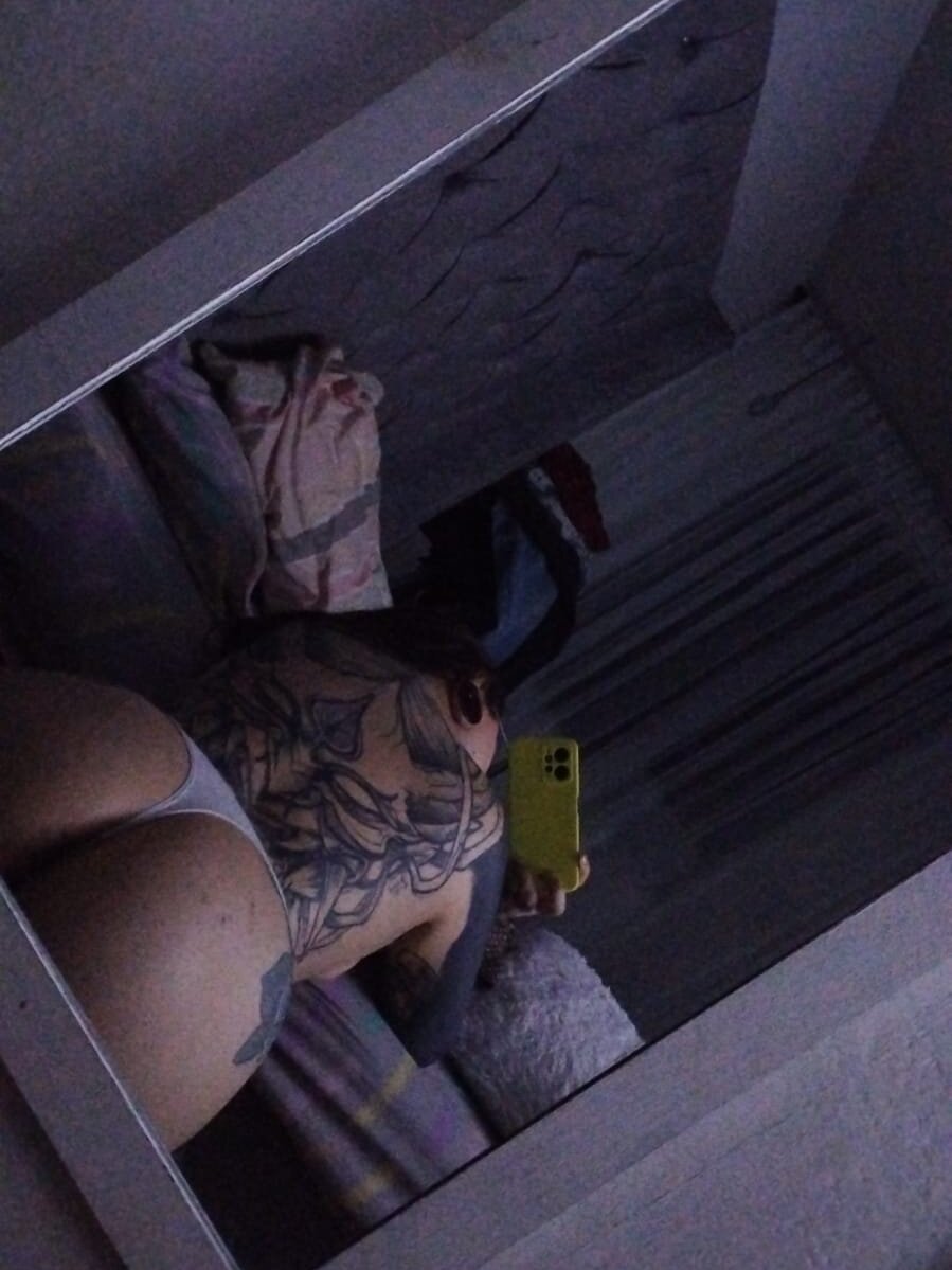 stripchat ferxxxa_ webcam profile pic via sexcam-girls.com