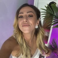 JuliaHyde's webcam live show