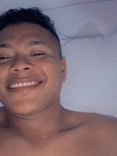 Crix-xxx - Stripchat Cam2cam Masturbation Young Boy 