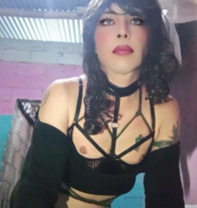 Maira-maunder Live Cam on StripChat