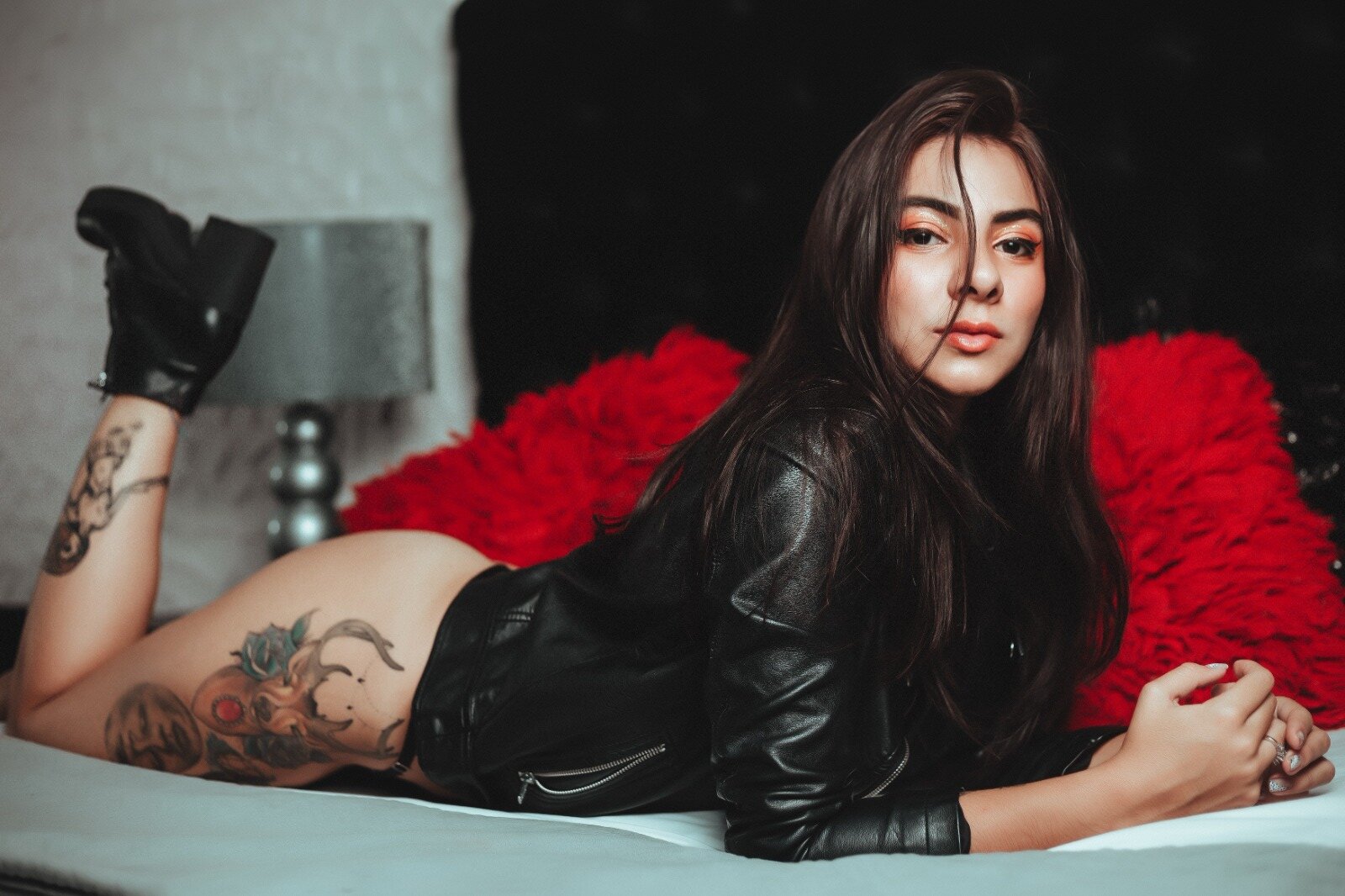 Mia_Lara_