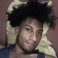 Gronexxx19's Offline Chat Room