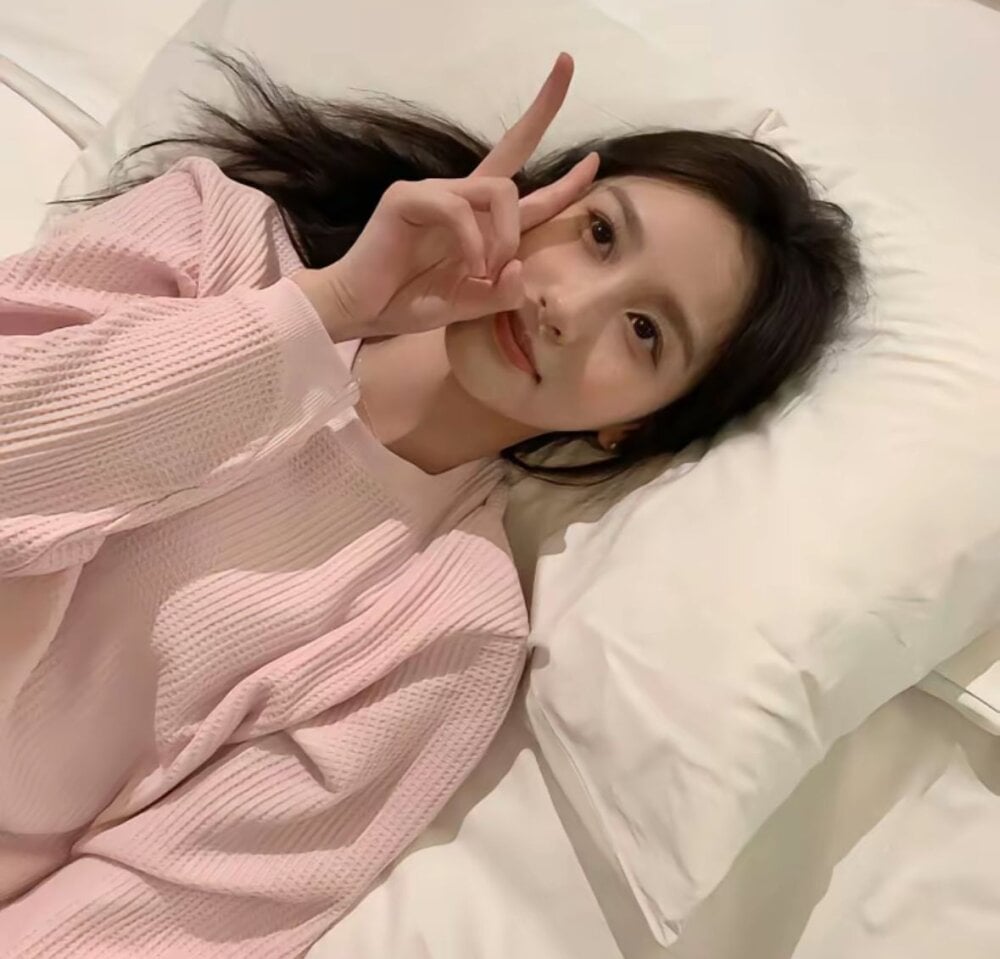 tender-11 from stripchat